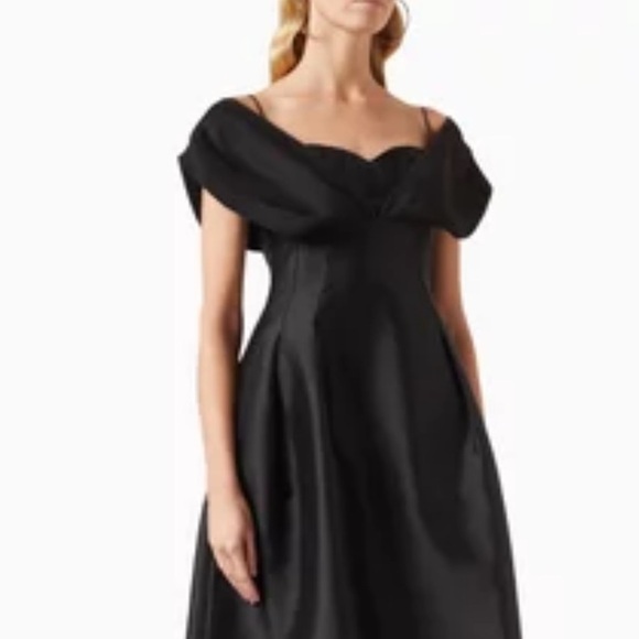 CHATS BY C.DAM Off-shoulder Black Dress in Satin Size L 10 - Picture 1 of 11